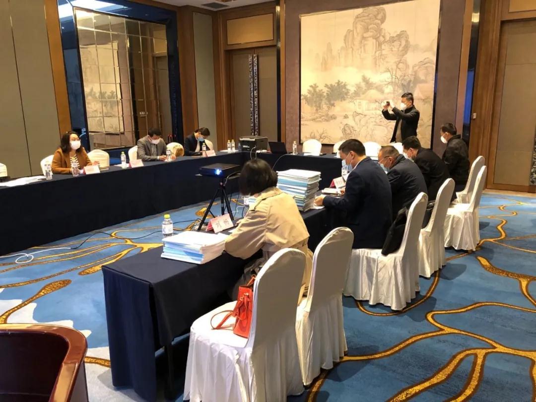 評審進(jìn)行時(shí)｜2020年泰安市級新舊動(dòng)能轉(zhuǎn)換優(yōu)選項(xiàng)目入庫評審會